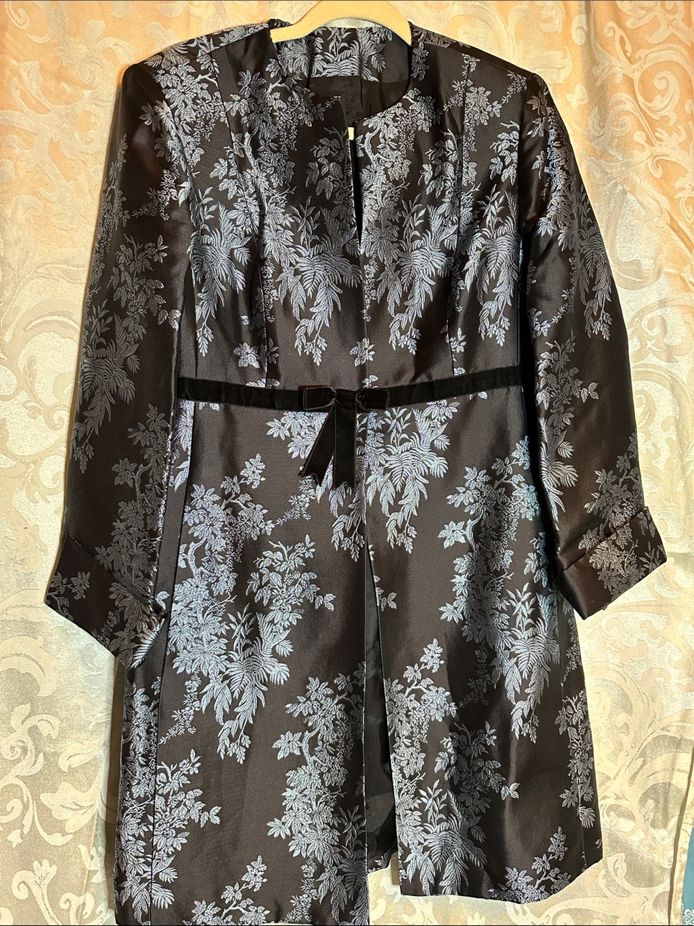 Black Brocade Floral Robe with Pale Blue Pattern - Women’s Elegant Lounge